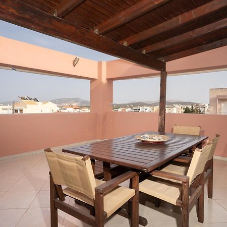 Maria'S Airport Apartment Koropion Bagian luar foto