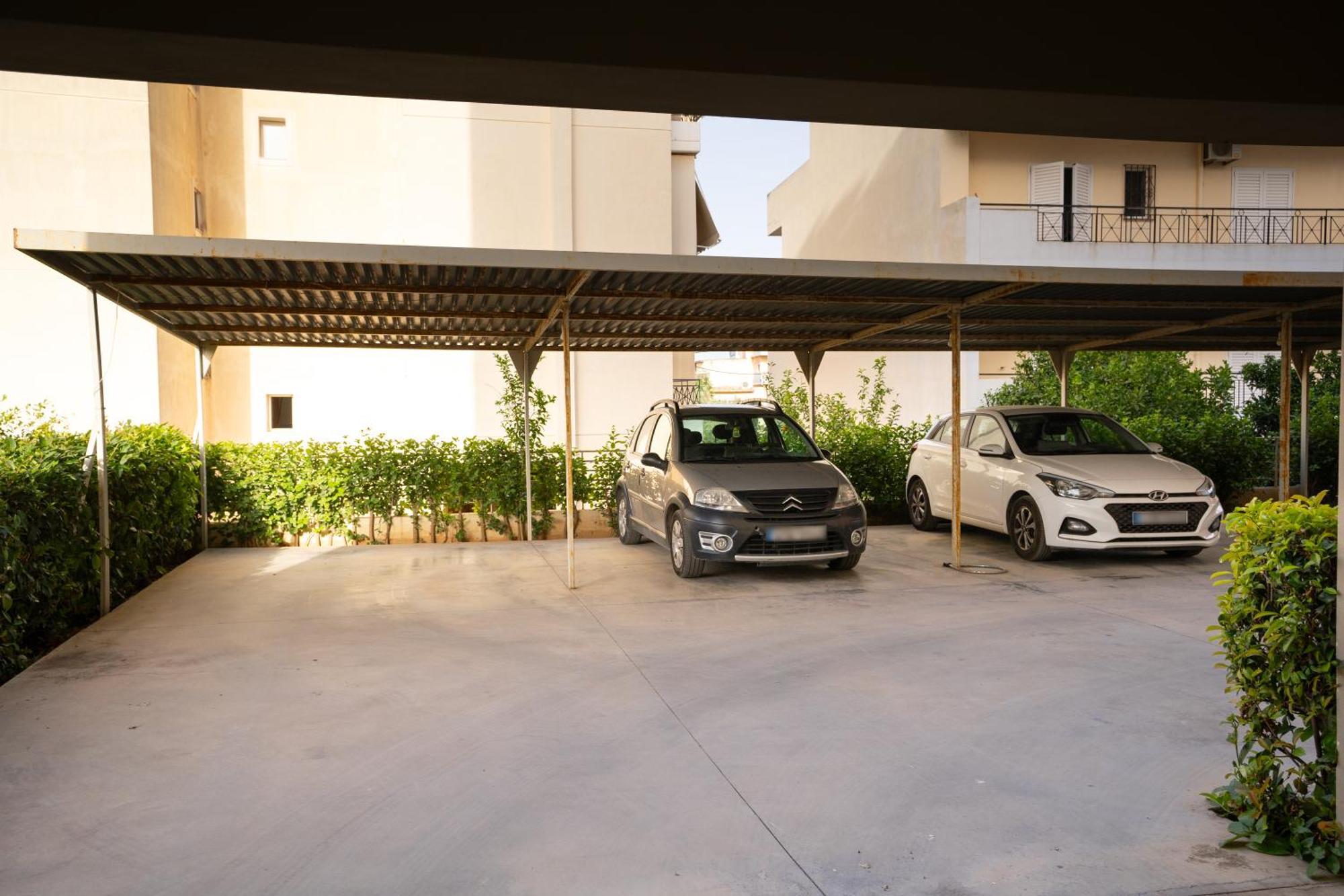 Maria'S Airport Apartment Koropion Bagian luar foto