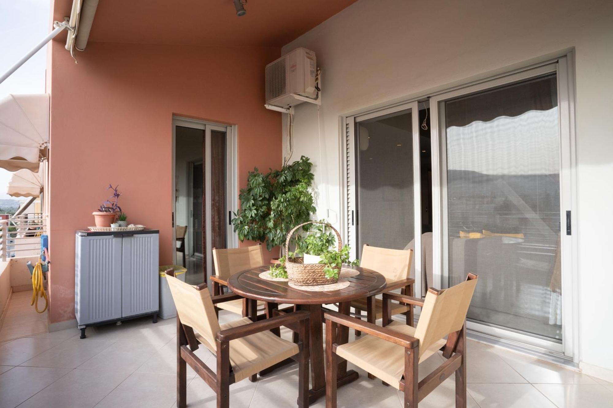 Maria'S Airport Apartment Koropion Bagian luar foto
